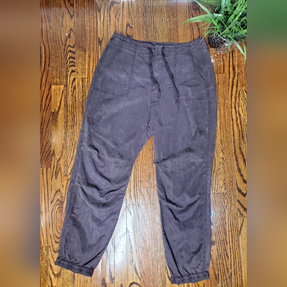 Anthropologie Women's Slouchy Aviator Jogger Pants Browm Size 12 - Picture 7 of 14
